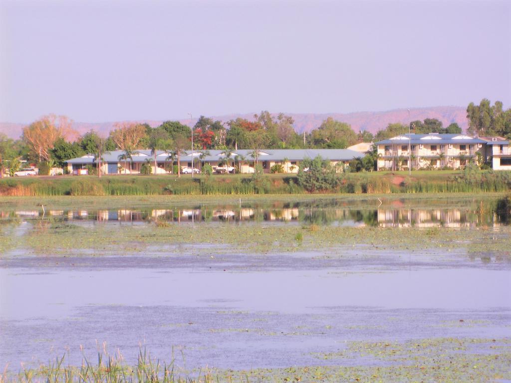 Lakeview Apartments Kununurra Buitenkant foto