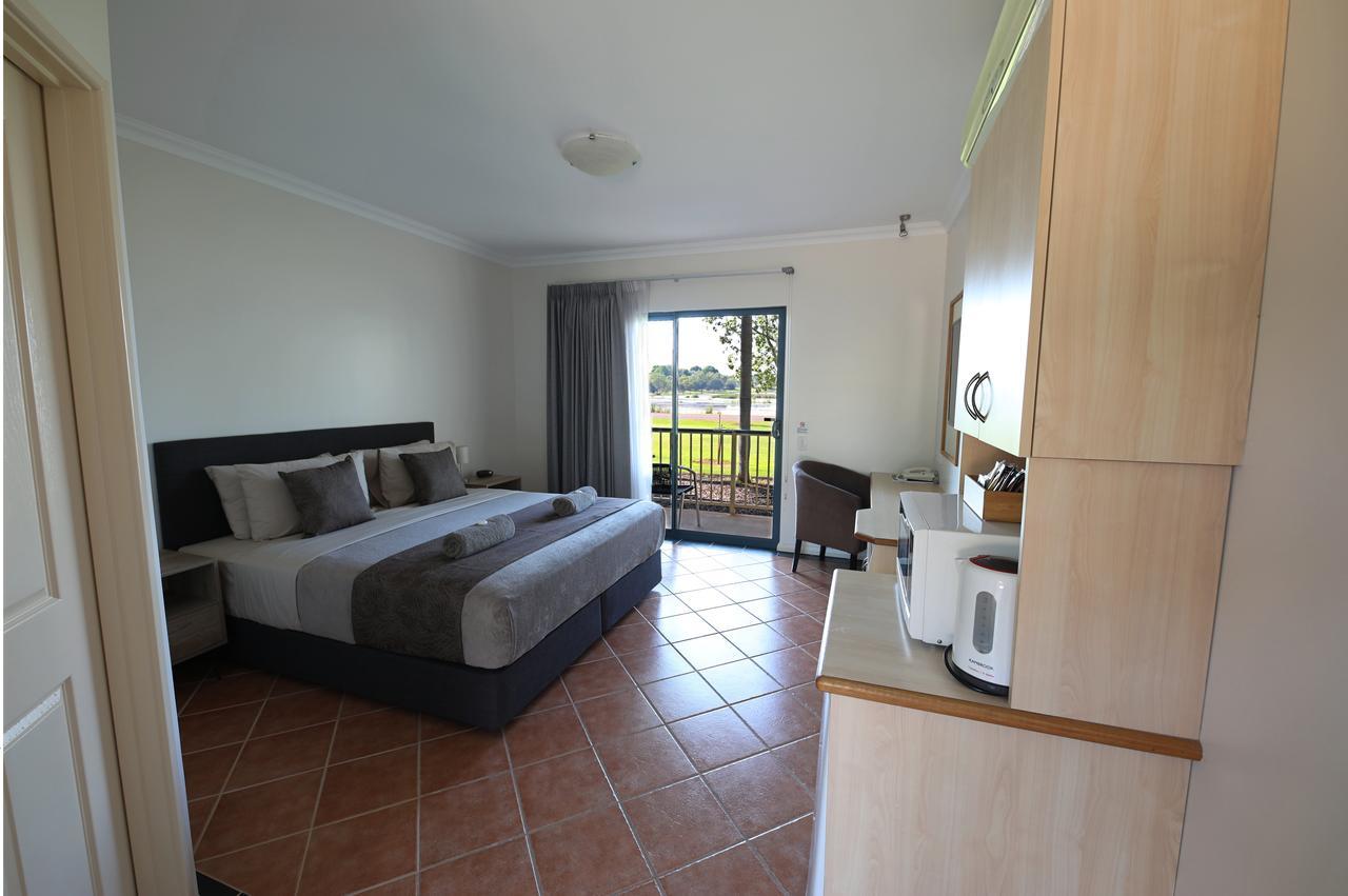 Lakeview Apartments Kununurra Buitenkant foto