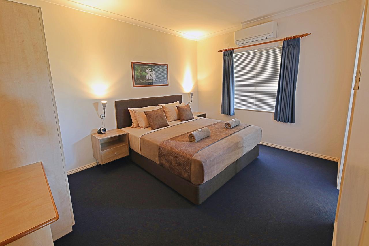 Lakeview Apartments Kununurra Buitenkant foto