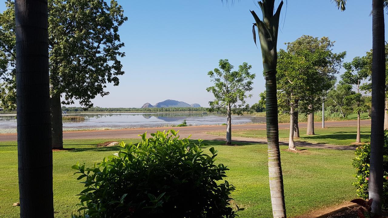 Lakeview Apartments Kununurra Buitenkant foto